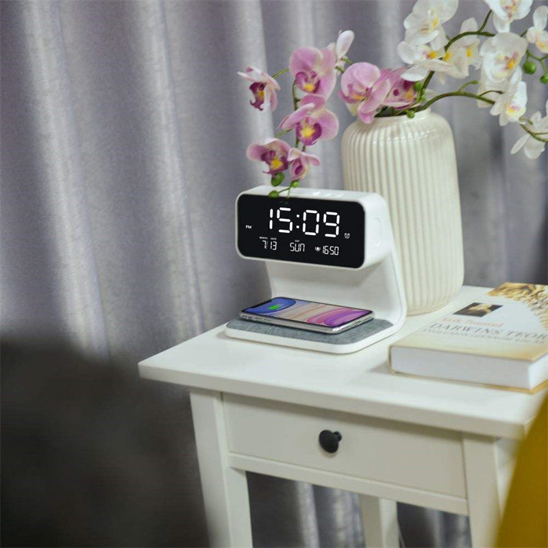 Creative 3 In 1 Bedside Lamp Wireless Charging.